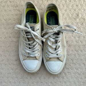 White Converse All-Star Chuck Taylor 2 sz 6.5